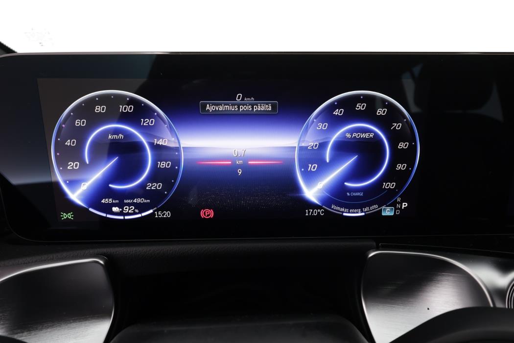 Mercedes-Benz EQB 2025