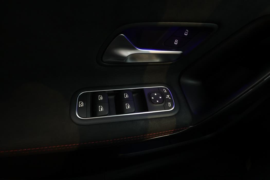 Mercedes-Benz A 2021