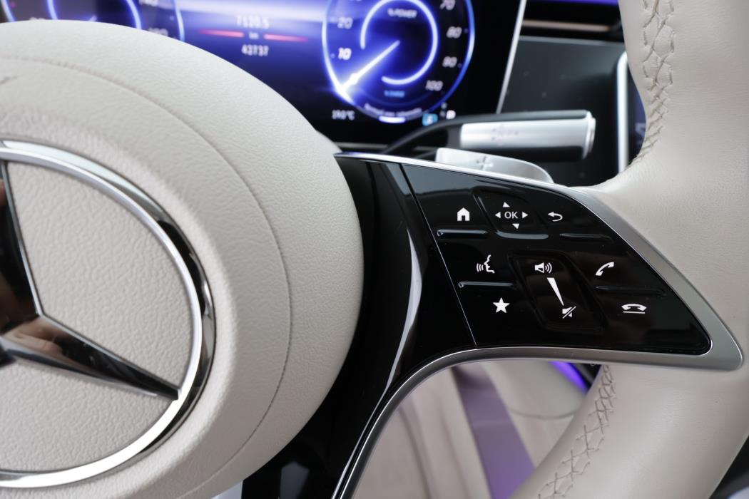 Mercedes-Benz EQS 2023