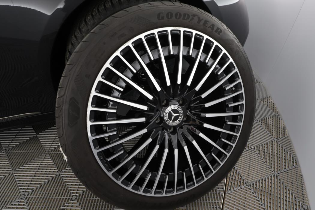 Mercedes-Benz EQS 2023