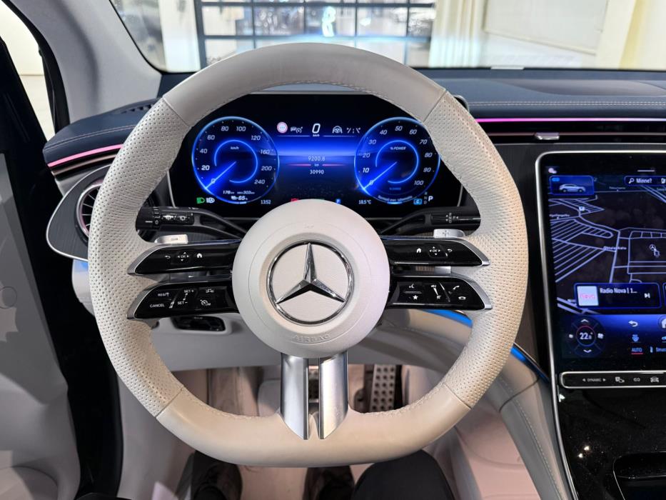 Mercedes-Benz EQE SUV 2023