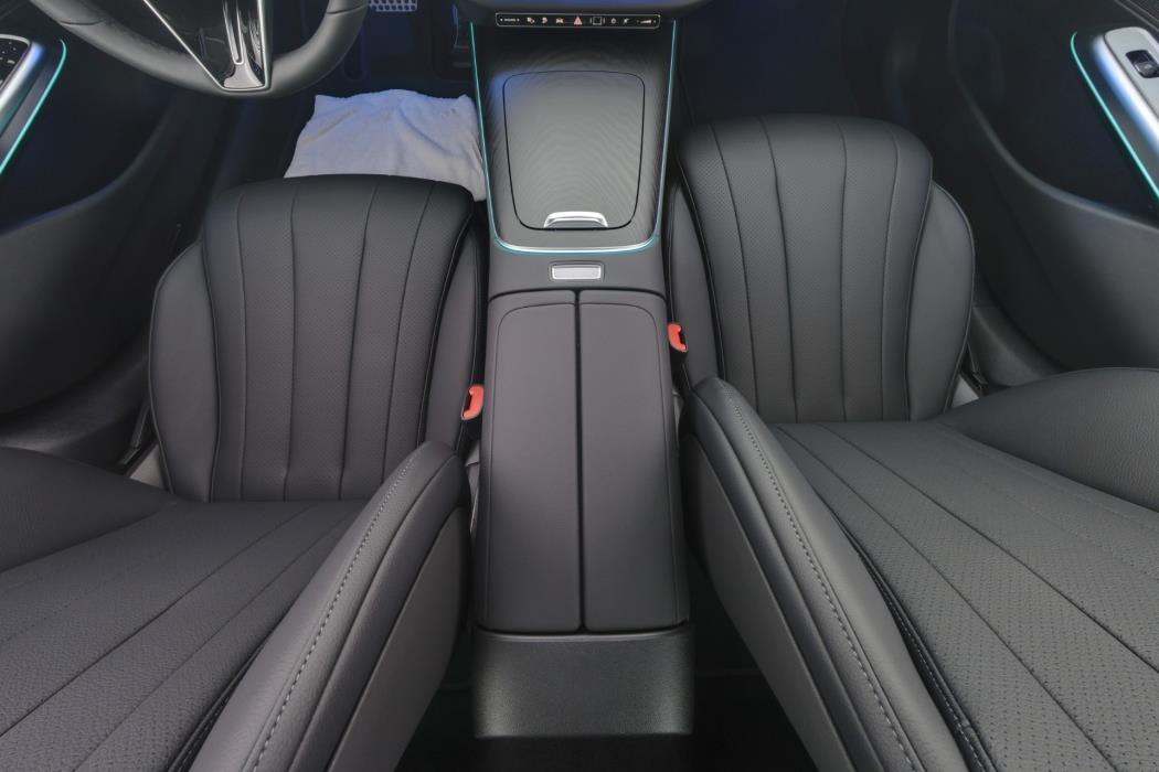 Mercedes-Benz E 2026