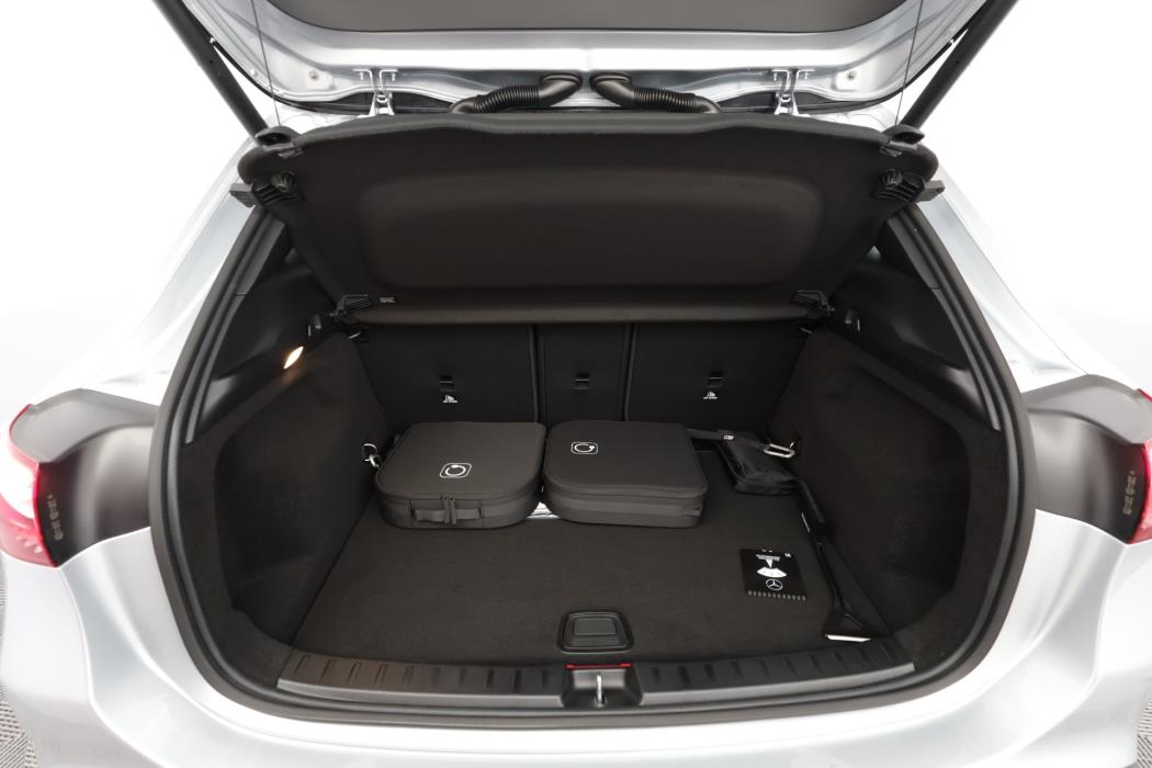 Mercedes-Benz GLA 2025