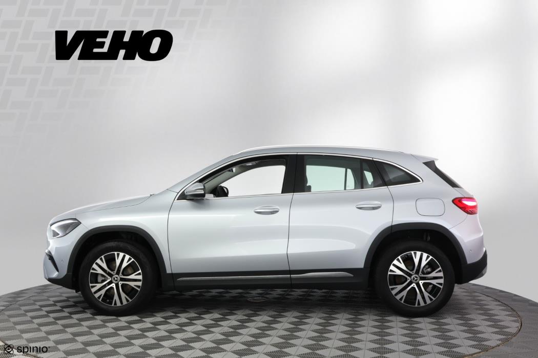 Mercedes-Benz GLA 2025