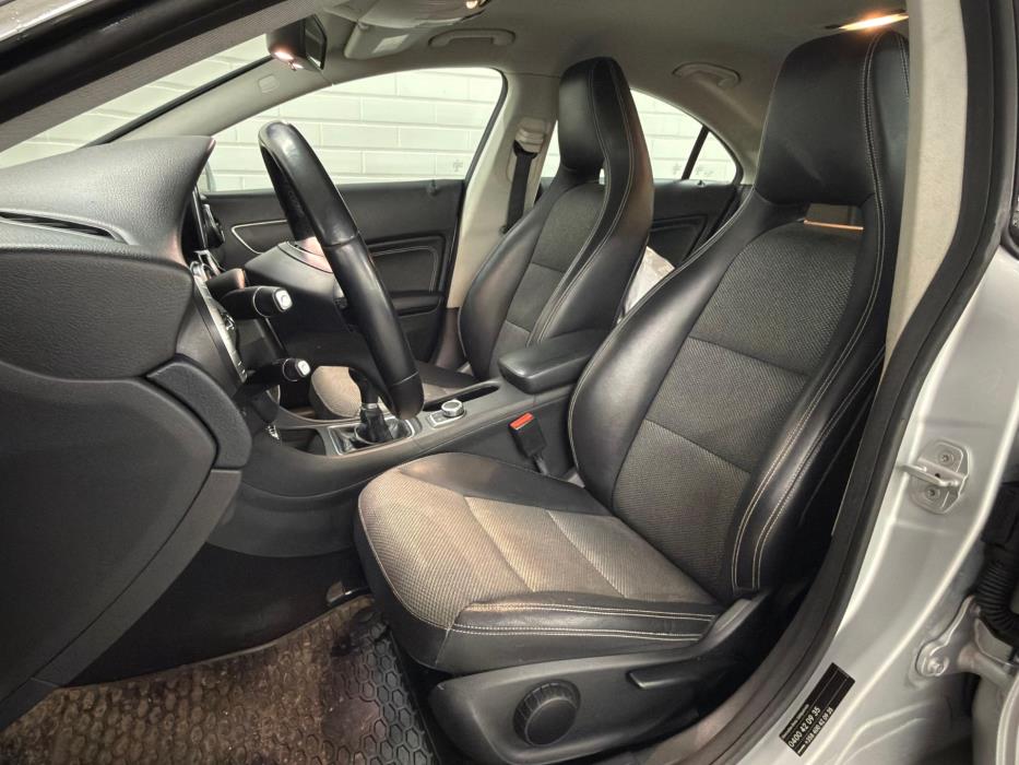 Mercedes-Benz CLA 2013