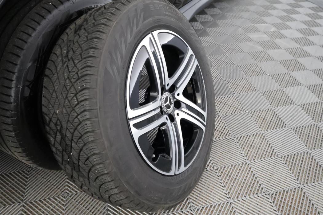 Mercedes-Benz GLC 2024