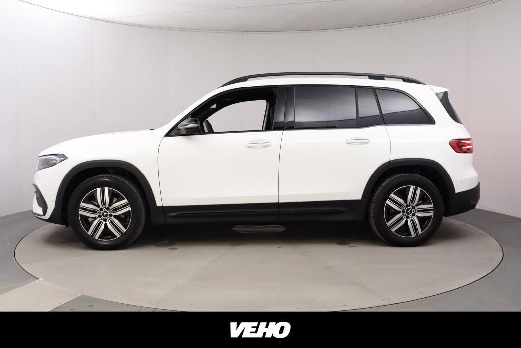 Mercedes-Benz EQB 2025