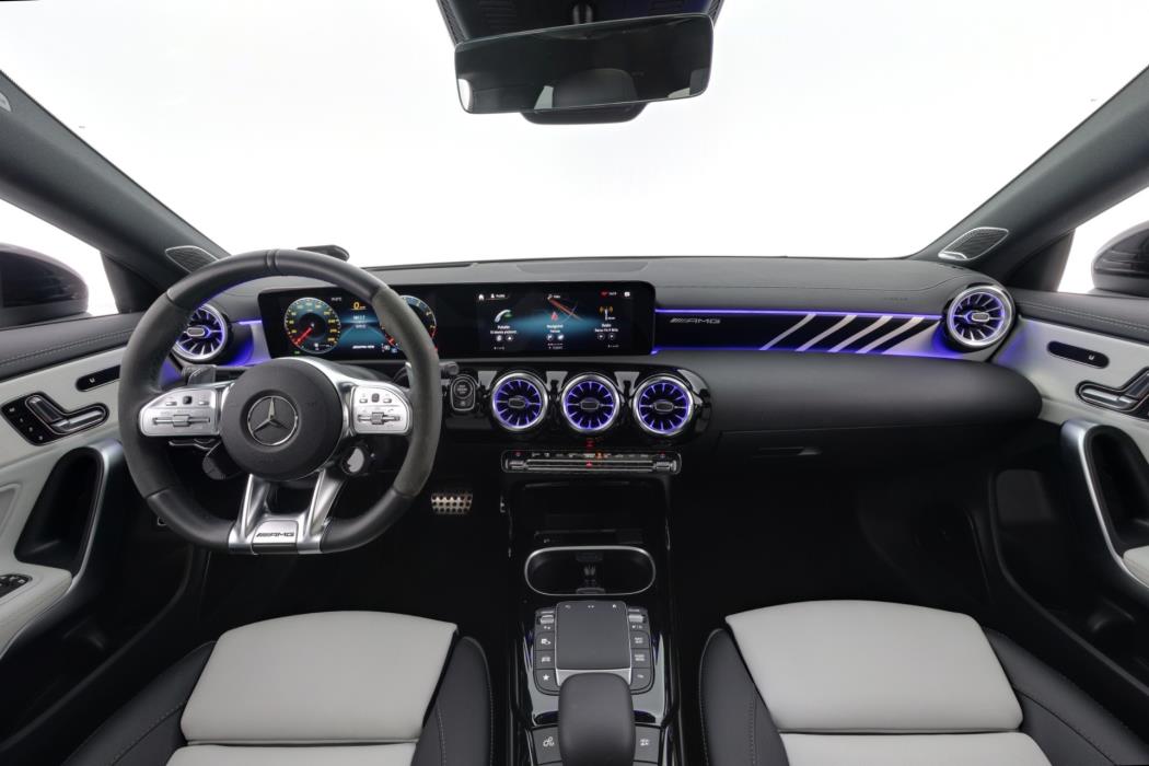 Mercedes-Benz CLA 45 AMG 2023