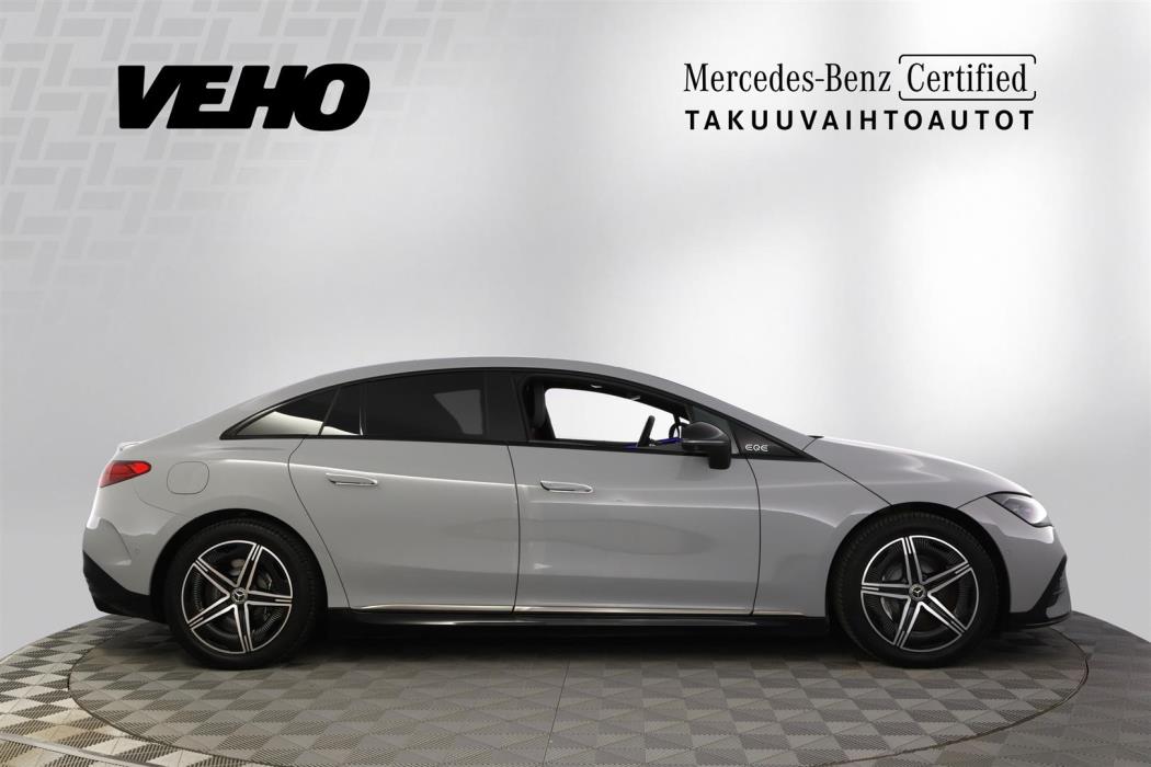 Mercedes-Benz EQE 2023