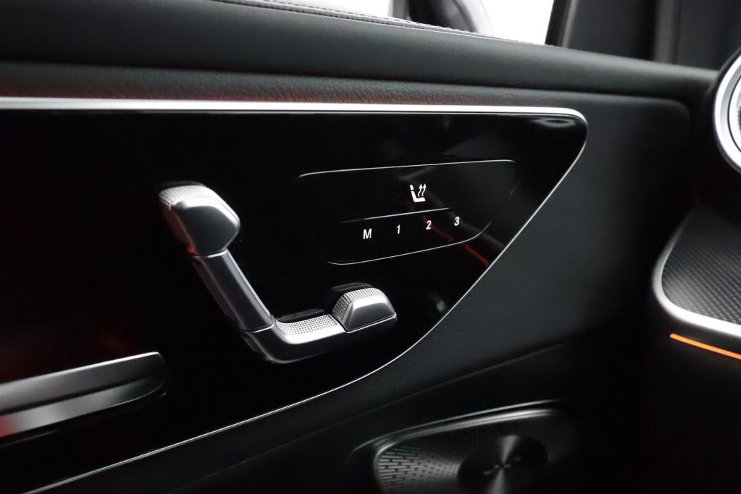 Mercedes-Benz GLC 2023