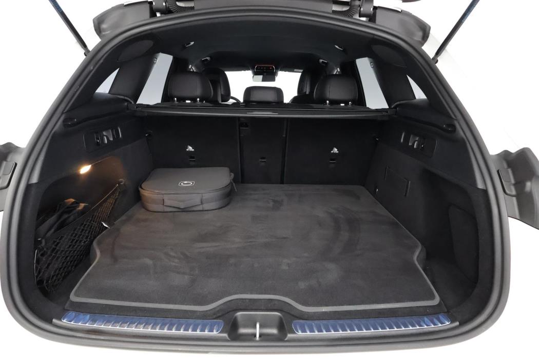 Mercedes-Benz GLC 2023