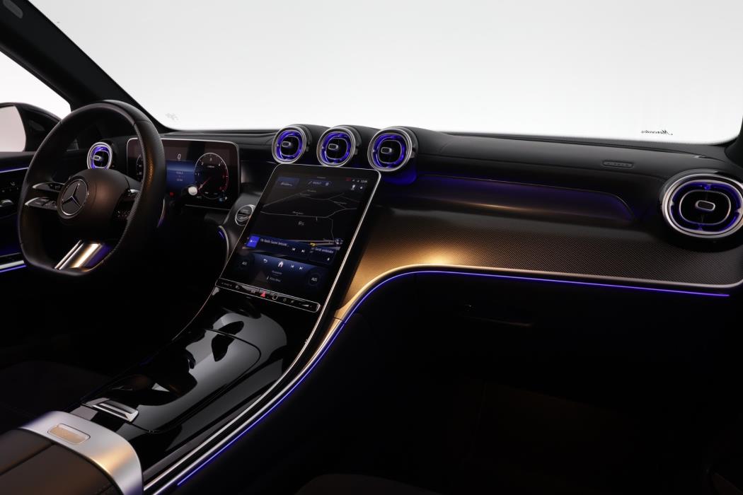 Mercedes-Benz GLC 2023