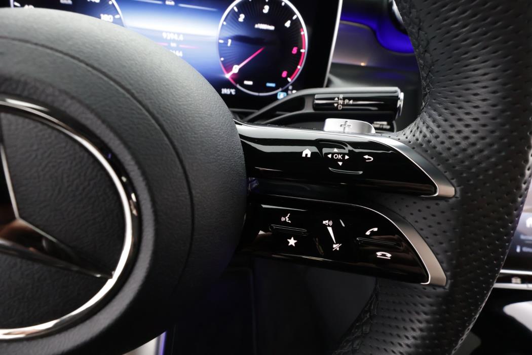 Mercedes-Benz GLC 2023