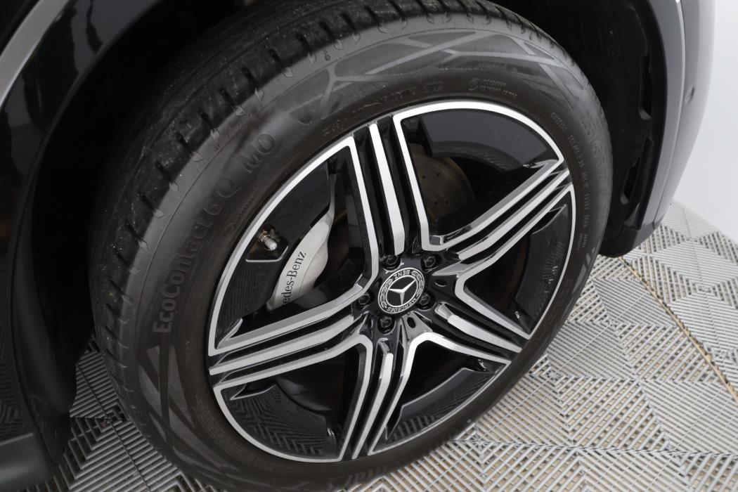 Mercedes-Benz GLC 2023