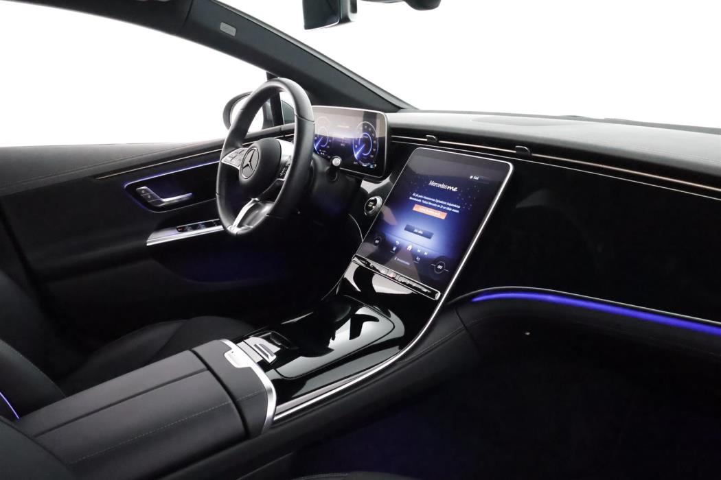 MERCEDES-BENZ EQE 2023