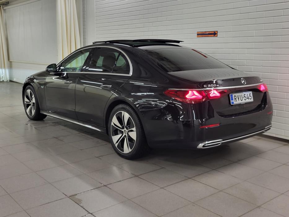 Mercedes-Benz E 2024