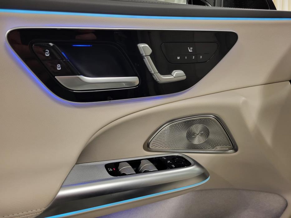 Mercedes-Benz E 2024