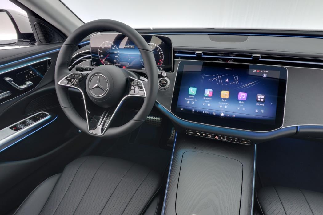 Mercedes-Benz E 2025