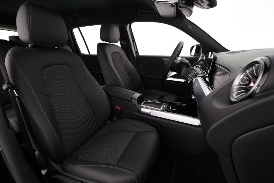 Mercedes-Benz EQB 2024