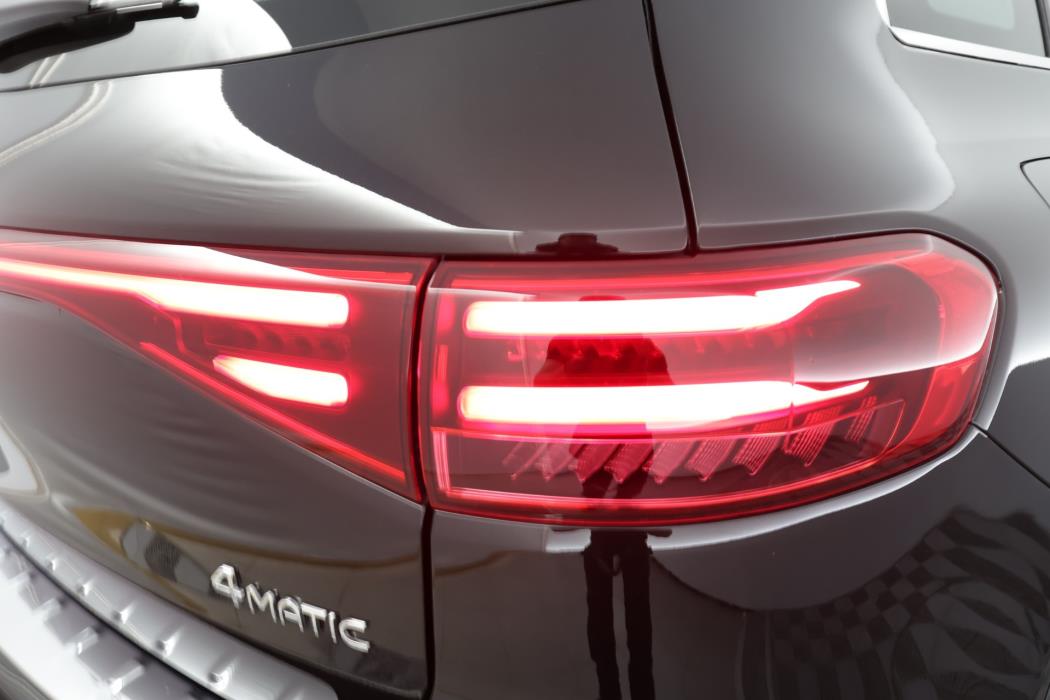 Mercedes-Benz EQB 2024