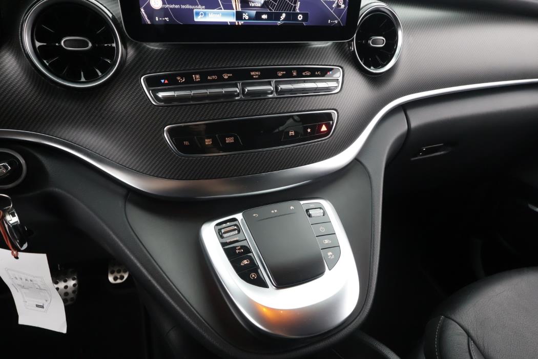 Mercedes-Benz V 2021