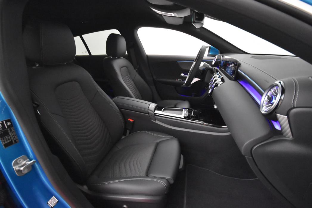 Mercedes-Benz CLA 2025