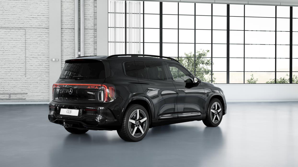 Mercedes-Benz GLB 2026