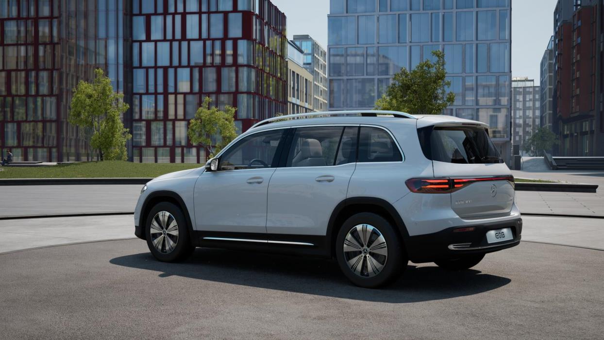 Mercedes-Benz EQB 2025