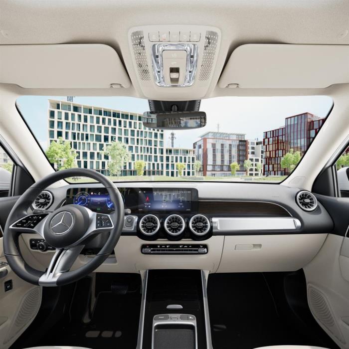 Mercedes-Benz EQB 2025