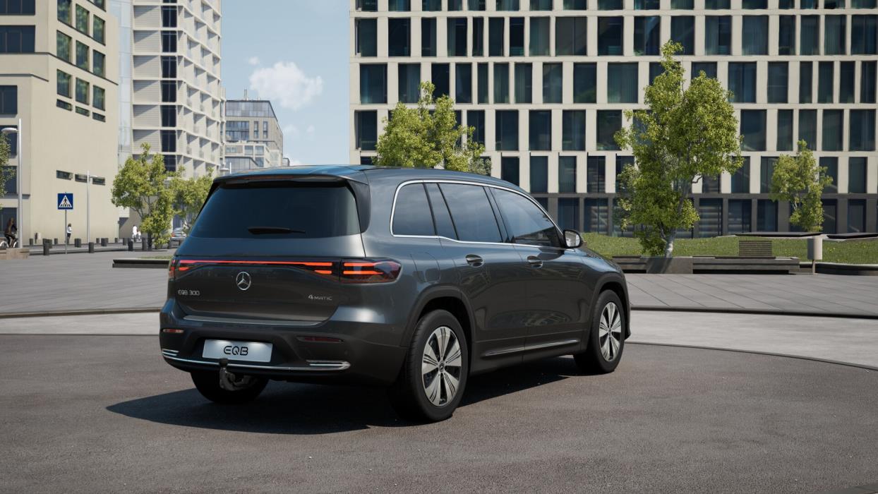Mercedes-Benz EQB 2025