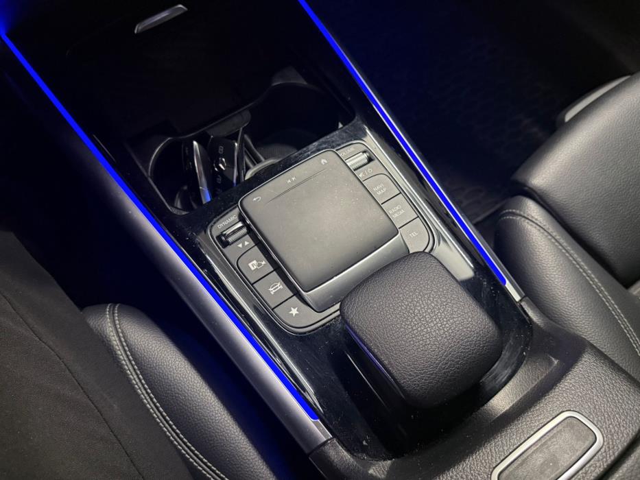 Mercedes-Benz GLA 2021