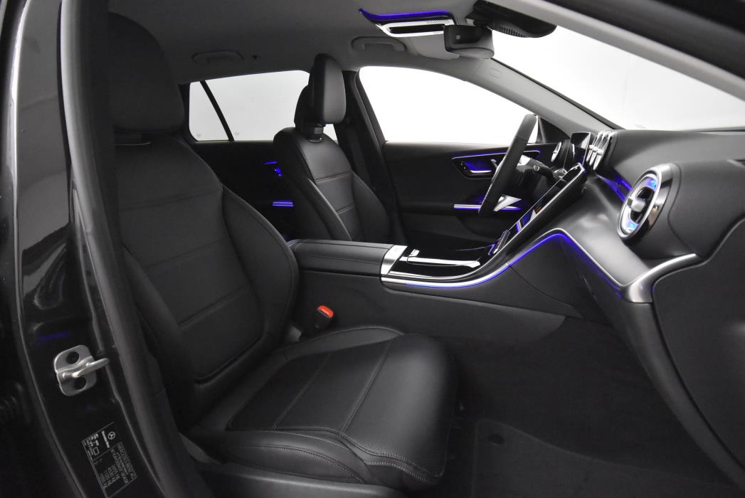 Mercedes-Benz C 2025