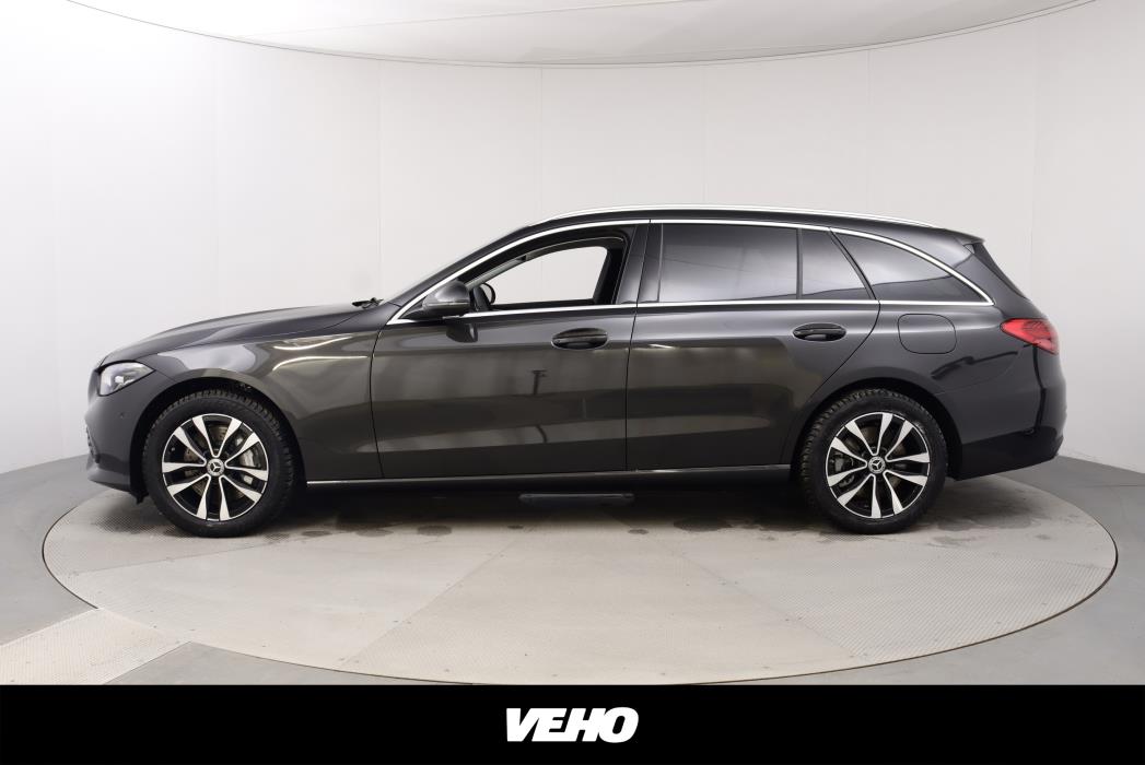 Mercedes-Benz C 2025