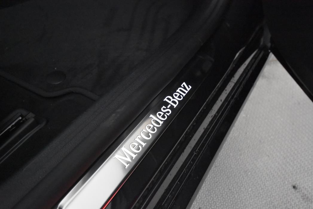 Mercedes-Benz C 2025