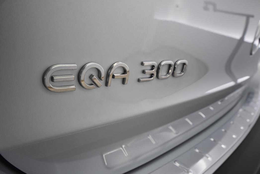 Mercedes-Benz EQA 2025