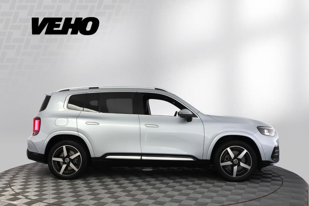 Mercedes-Benz GLB 2026