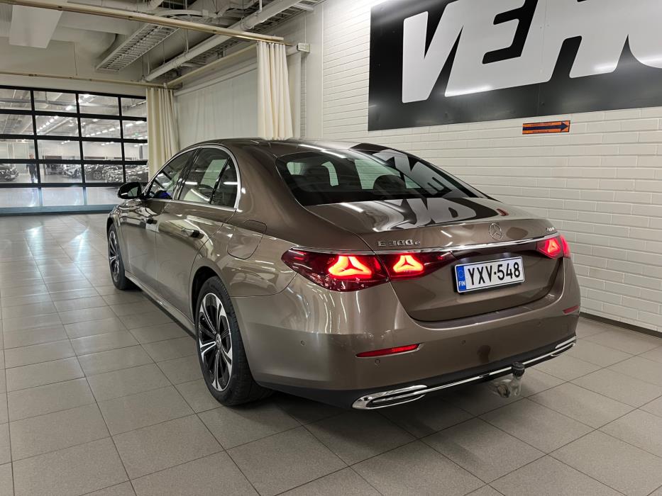 Mercedes-Benz E 2024