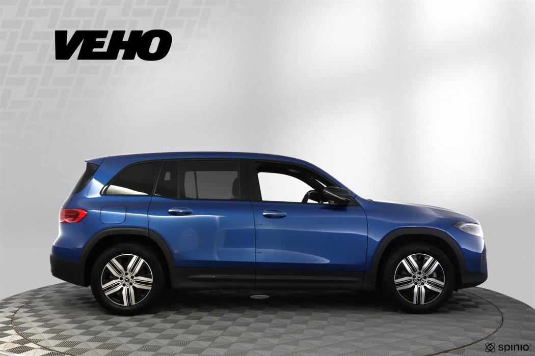 Mercedes-Benz EQB 2025