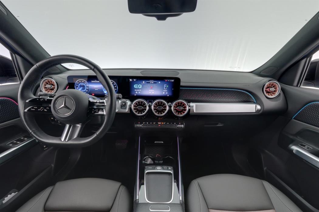 Mercedes-Benz EQB 2025