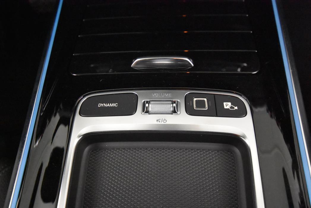 Mercedes-Benz EQB 2025