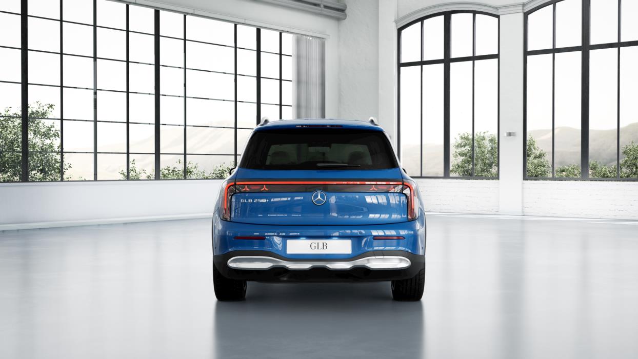 Mercedes-Benz GLB 2026
