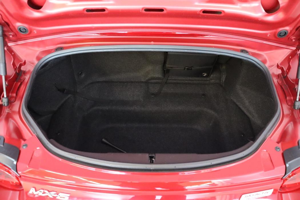 MAZDA MX-5 2016