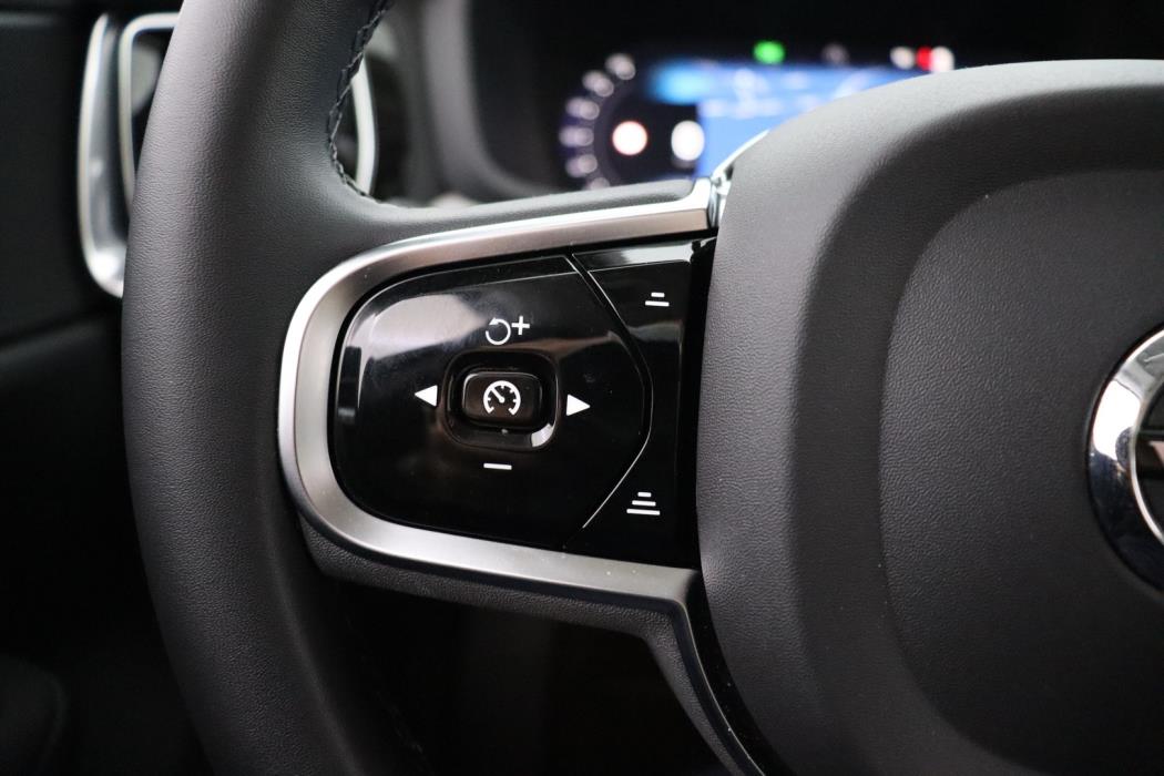 VOLVO V60 Cross Country 2024