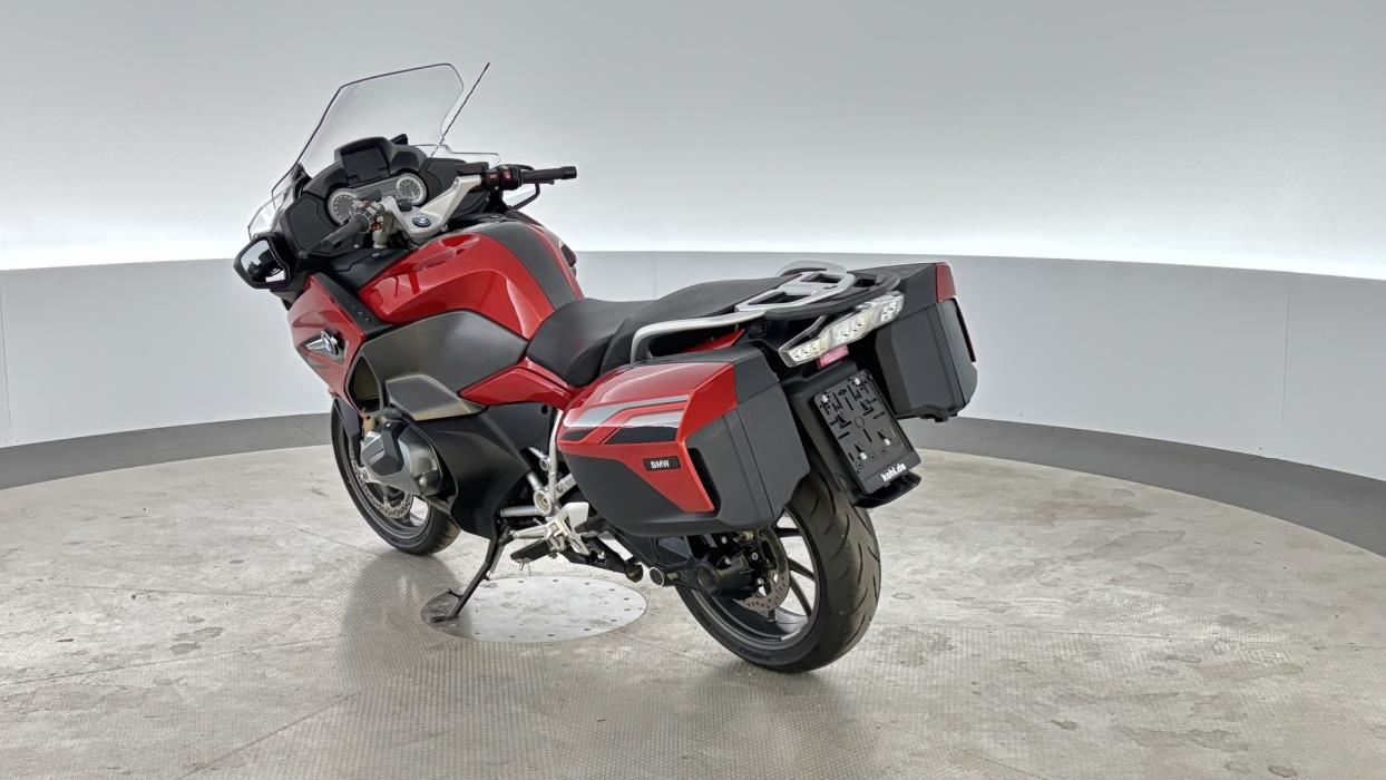 BMW R 2021