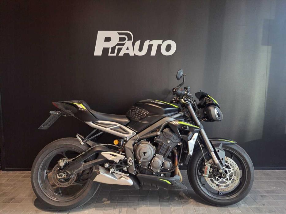 TRIUMPH Street Triple 2021