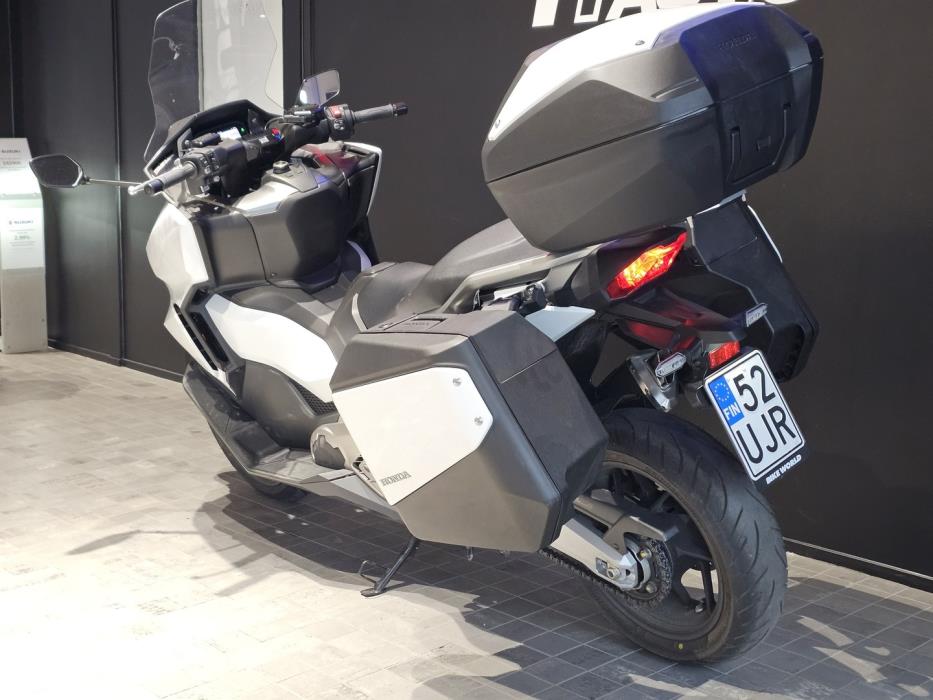 HONDA Forza 2024
