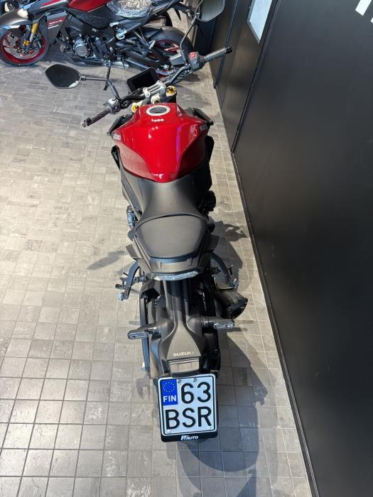 SUZUKI GSX-S 2026