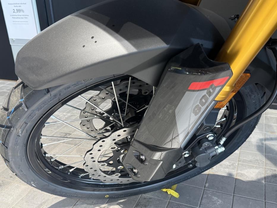 SUZUKI V-STROM 2026