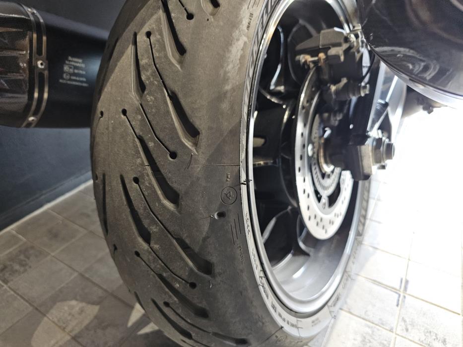 SUZUKI GSX 2023