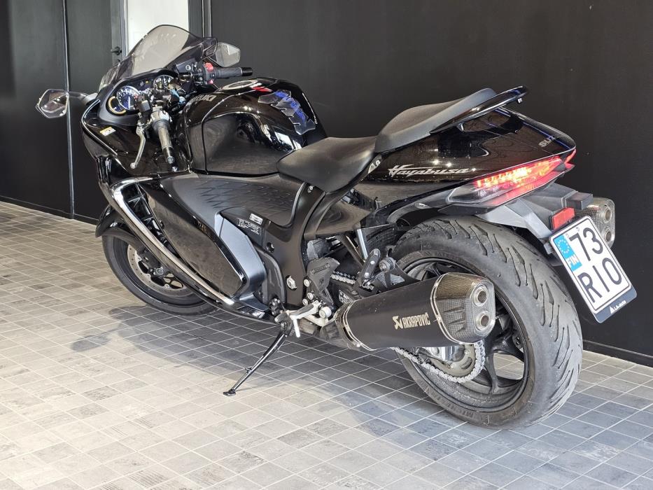 SUZUKI GSX 2023